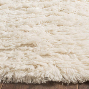 Safavieh Kenya Collection KNY711A Handmade Ivory Premium Wool Area Rug