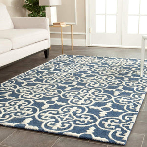 Safavieh Cambridge Collection CAM133A Handcrafted Moroccan Geometric Light Blue and Ivory Premium Wool Area Rug