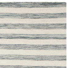 Safavieh Dhurries Collection DHU575A Hand Woven Grey and Ivory Premium Wool Area Rug