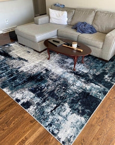 5'3" x 7'3" modern area rug, Aqua