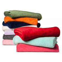 Full/Queen Plush Blanket Mint - Pillowfort™